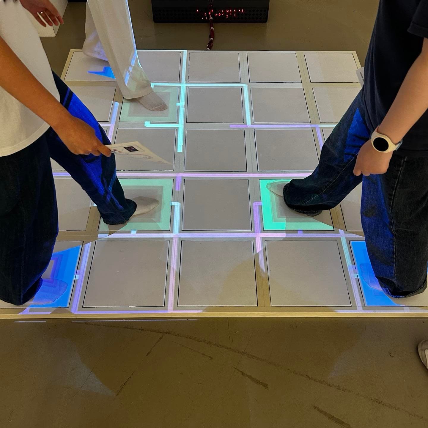 YOU, 별난 이야기 3